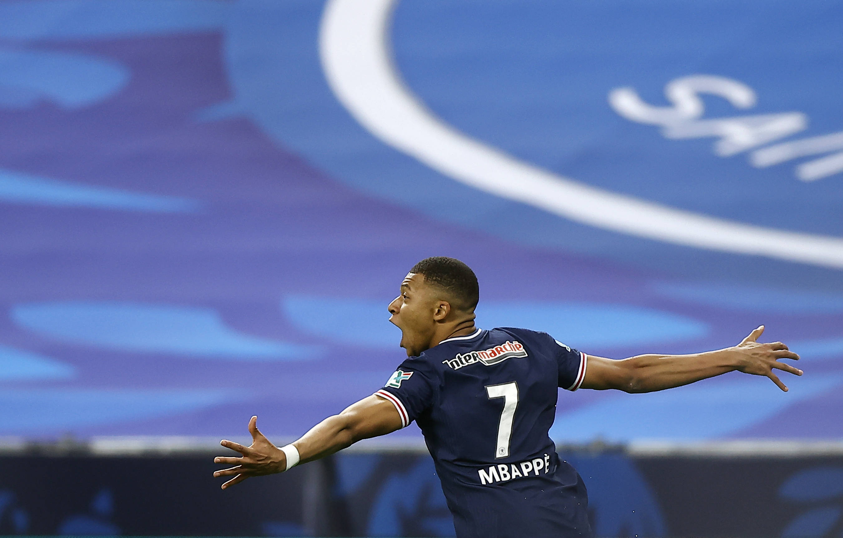 开云官方网站-包含纽约尼克斯内部会议纪要流出：转会期单刀错失，法国杯使命明确，球队文化再被提及的词条-开云官方网站